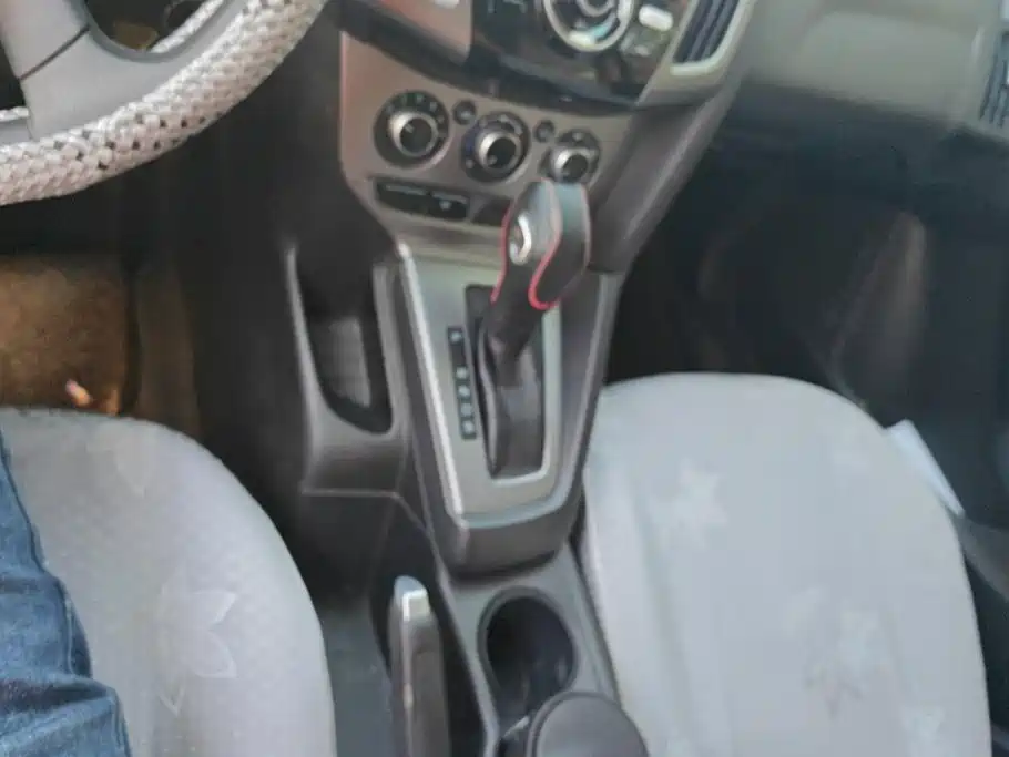 Ford Focus — миниатюра 16