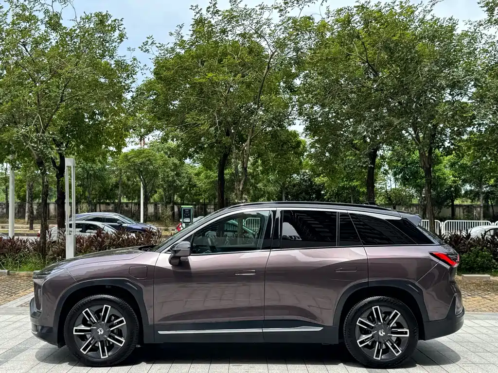 NIO ES6 — миниатюра 15