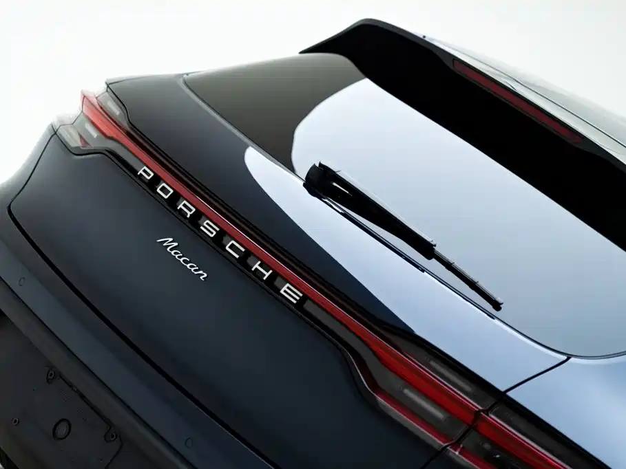 Porsche Macan — миниатюра 7