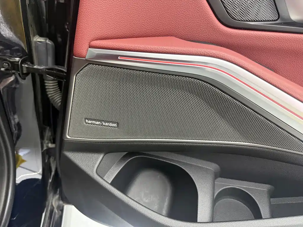 BMW i3 — миниатюра 11