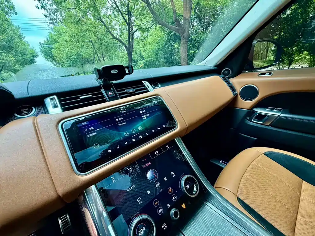 Land Rover Sport — миниатюра 5