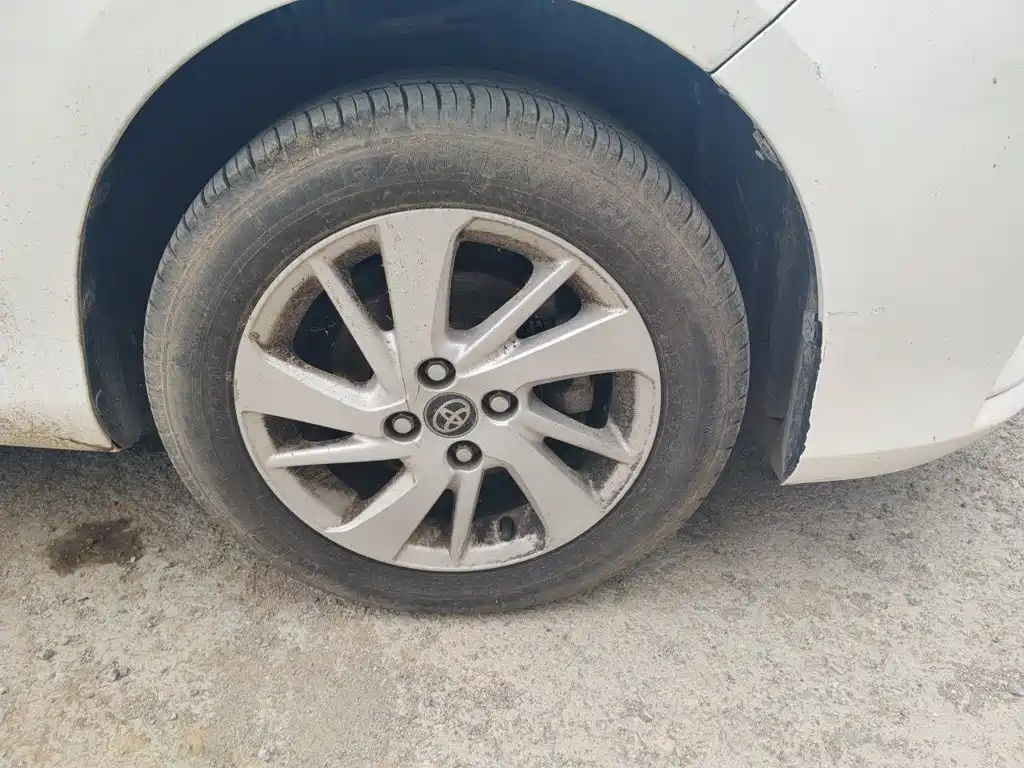 Toyota Yaris L — миниатюра 24