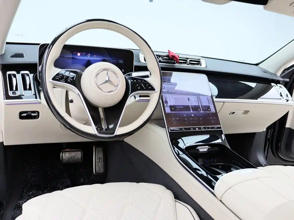 Mercedes-Benz S-Class — миниатюра 11