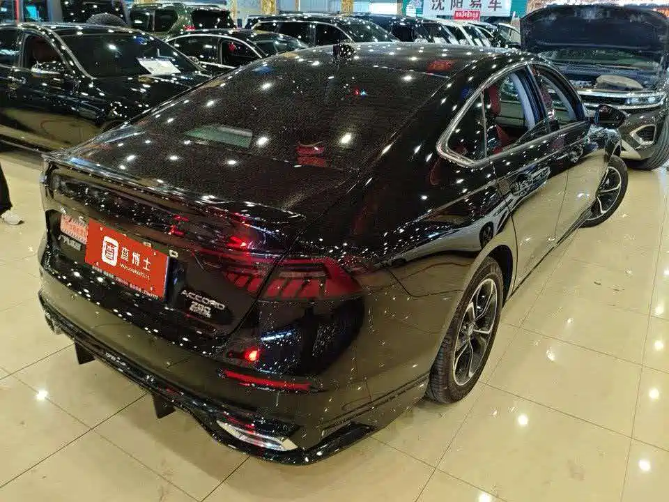 Honda Accord — миниатюра 2