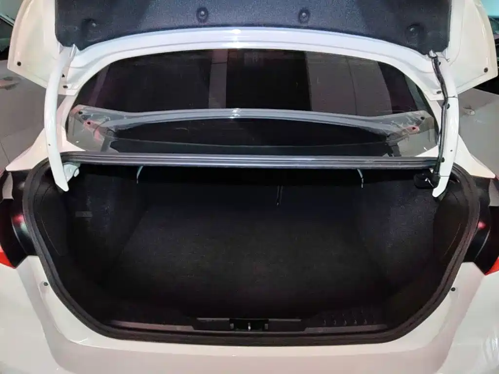 Ford Focus — миниатюра 19