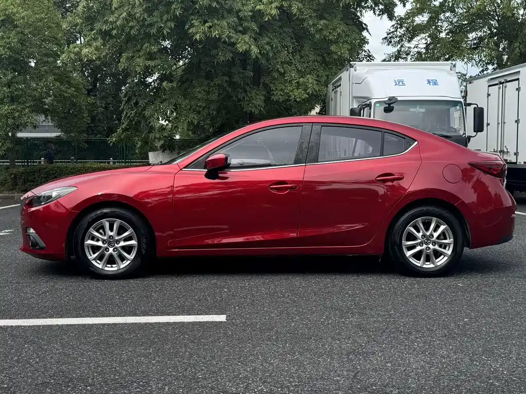 Mazda 3 Axela — миниатюра 2