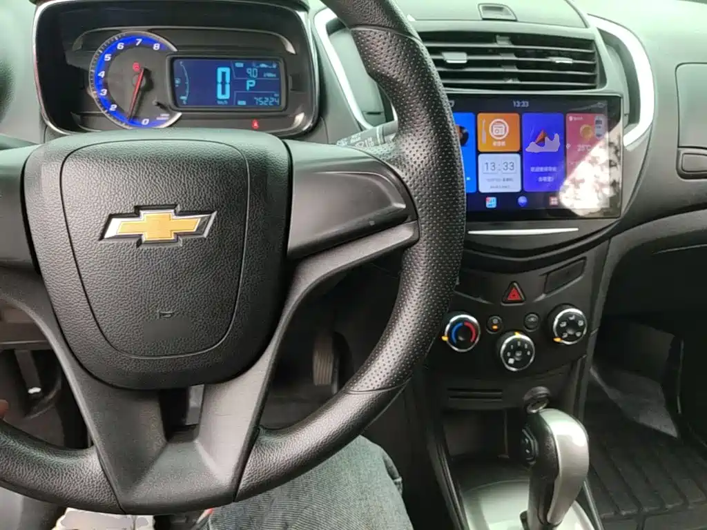 Chevrolet Trax — миниатюра 6