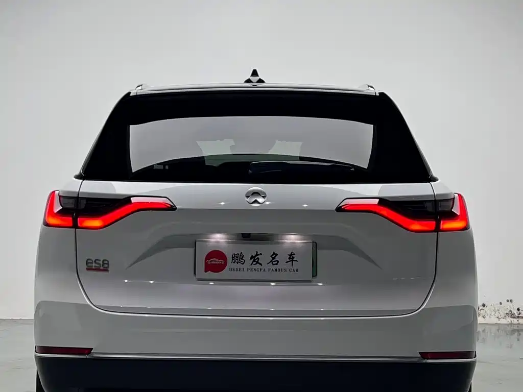 NIO ES8 — миниатюра 19