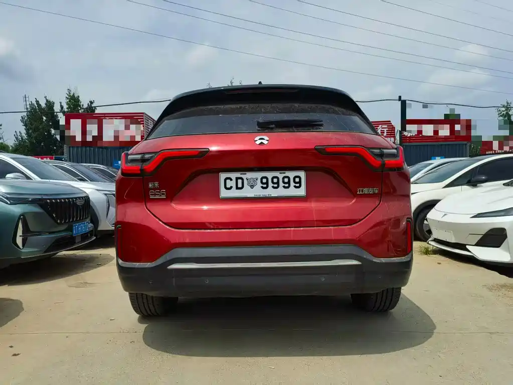NIO ES6 — миниатюра 7