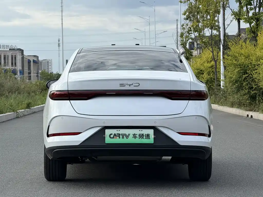 BYD Qin PLUS — миниатюра 4