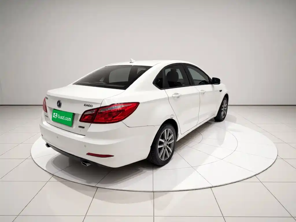 Changan Eado — миниатюра 6