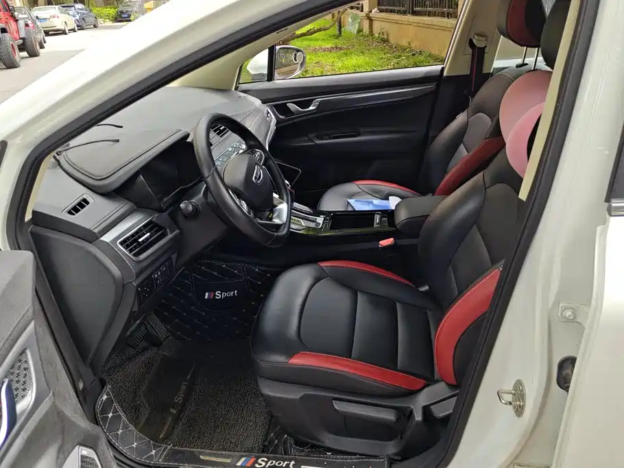 Geely Emgrand GS — миниатюра 9