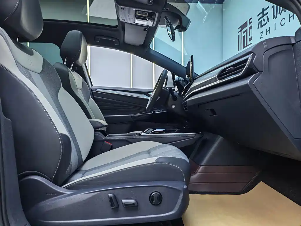 Volkswagen ID.4 Crozz — миниатюра 8