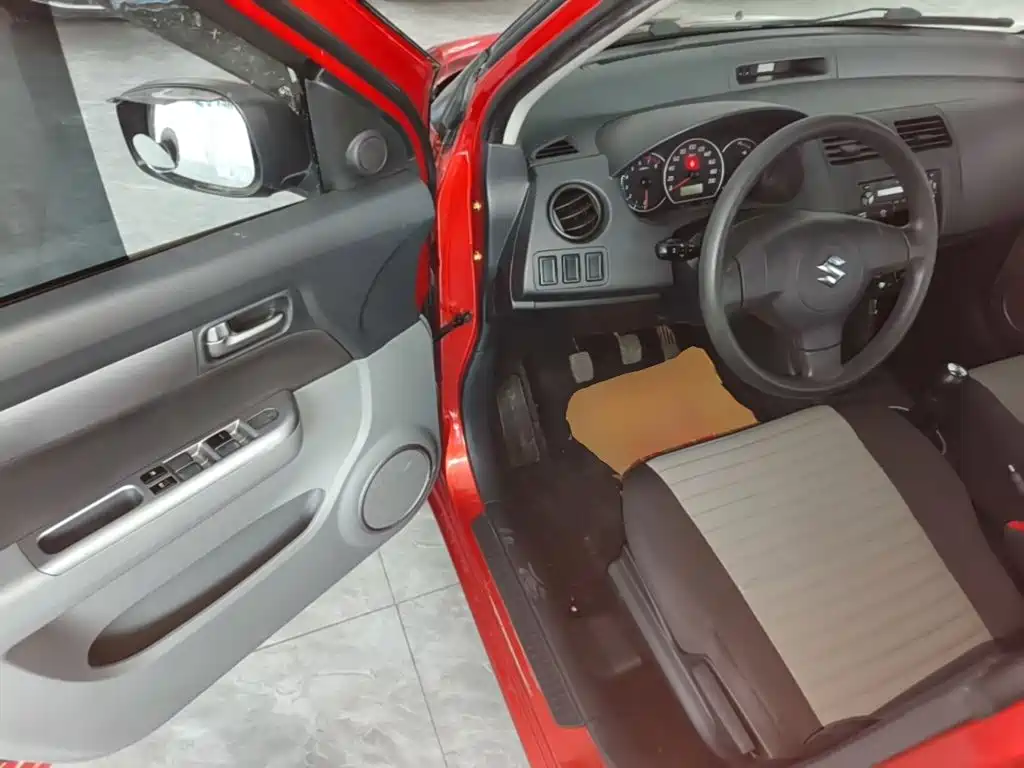 Suzuki Swift — миниатюра 16