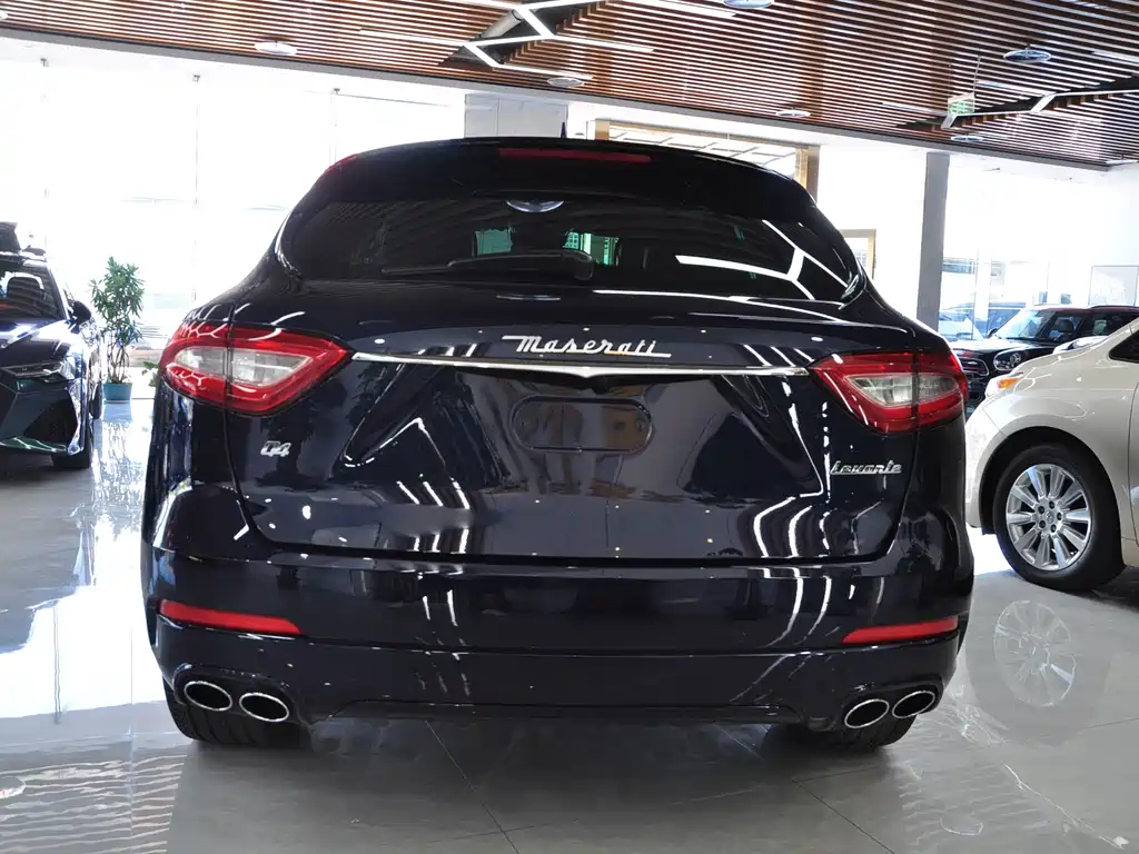 Maserati Levante — миниатюра 5