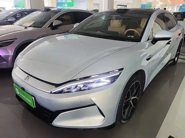 2025 BYD Han