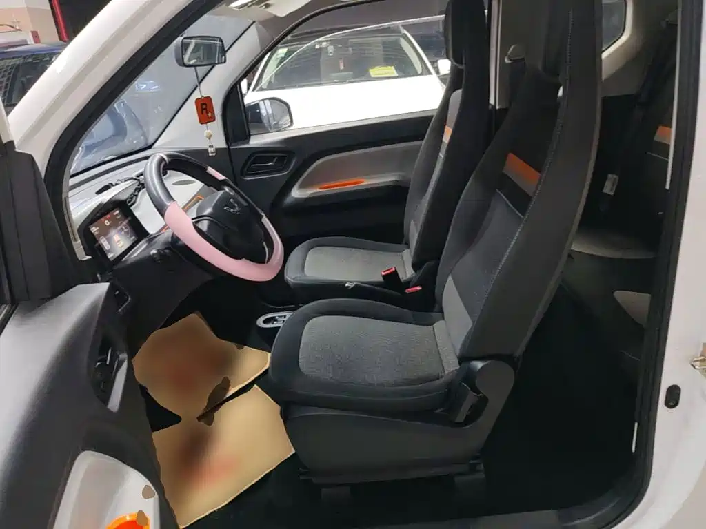 Wuling MINIEV — миниатюра 15