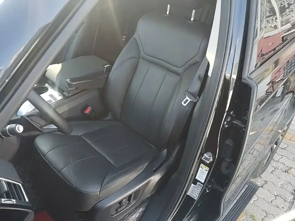 Land Rover Discovery — миниатюра 11