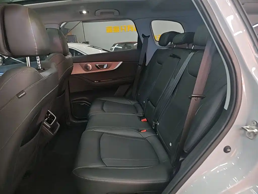 Chery Tiggo 8 PRO — миниатюра 17