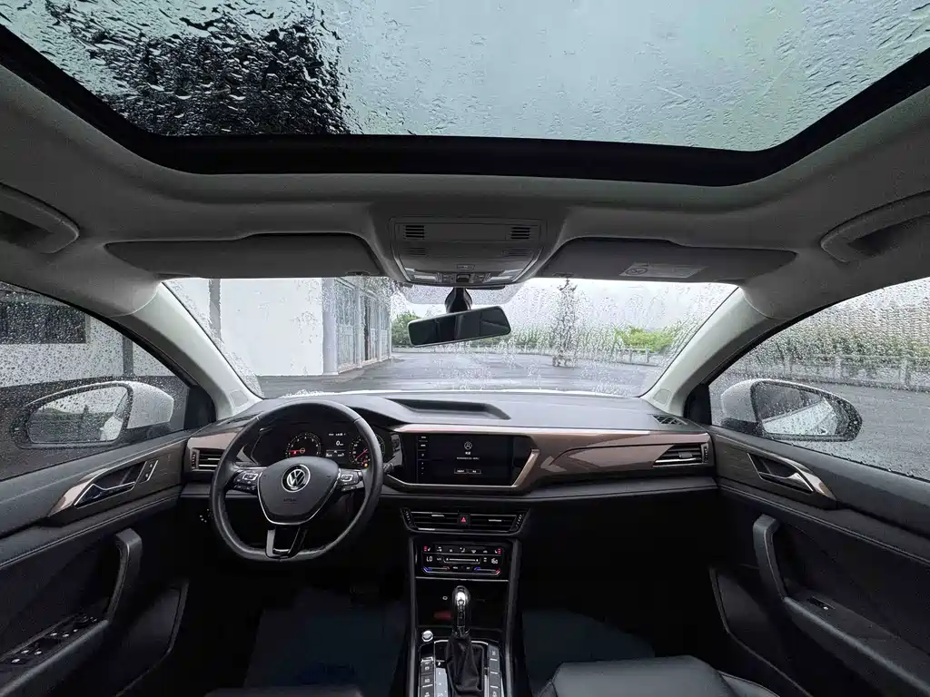 Volkswagen Tharu — миниатюра 16