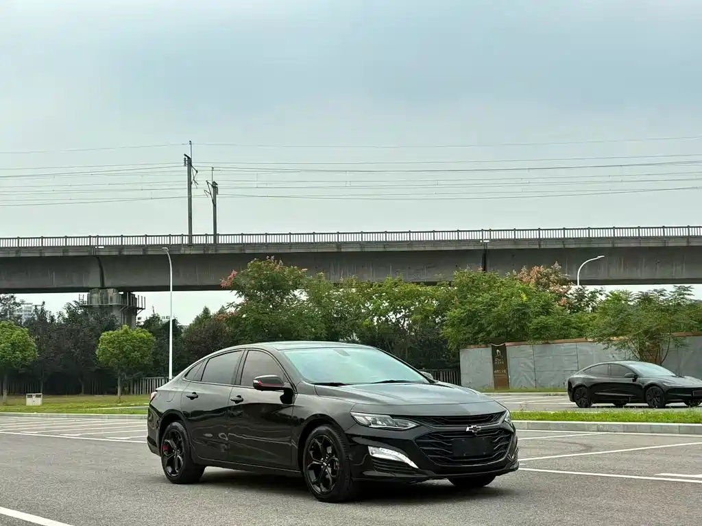 Chevrolet Malibu XL — миниатюра 3