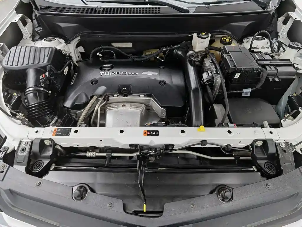 Chevrolet Equinox — миниатюра 6
