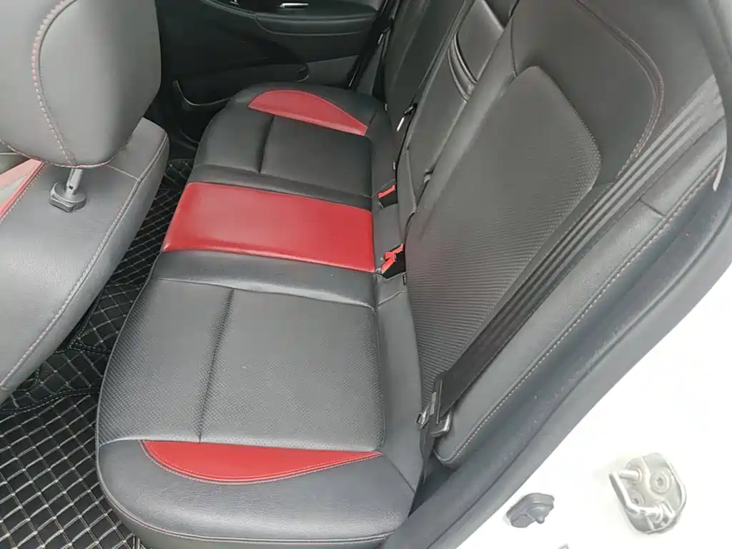 Changan Eado XT — миниатюра 17