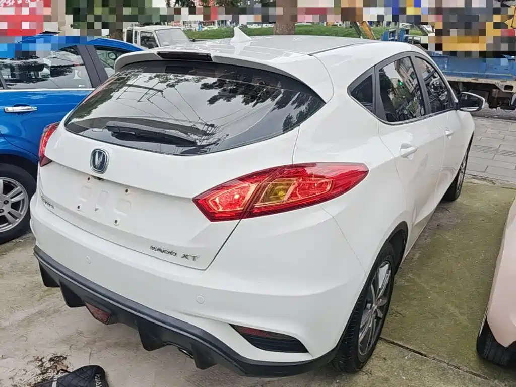 Changan Eado XT — миниатюра 7