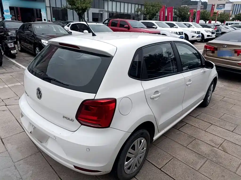Volkswagen Polo — миниатюра 7