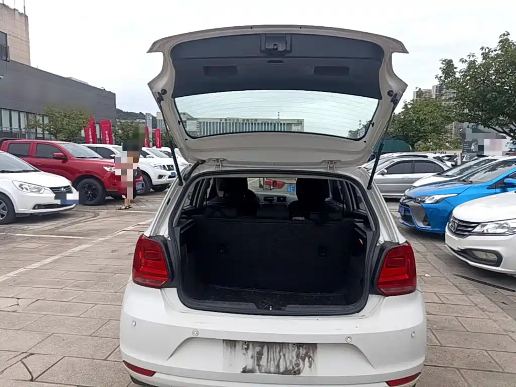 Volkswagen Polo — миниатюра 19