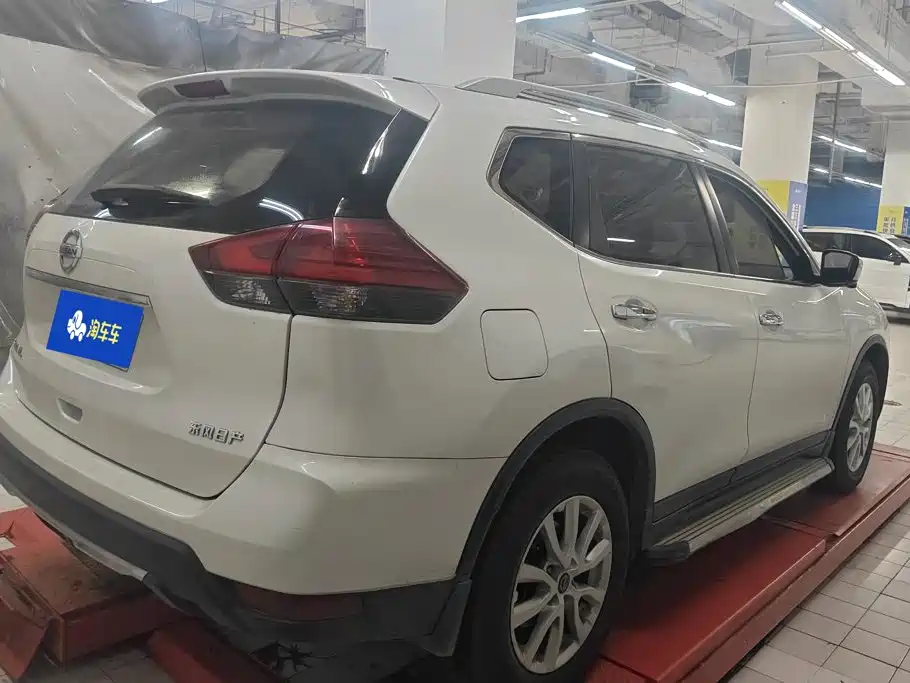 Nissan X-Trail — миниатюра 3