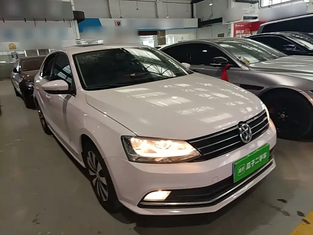 Volkswagen Sagitar — миниатюра 4