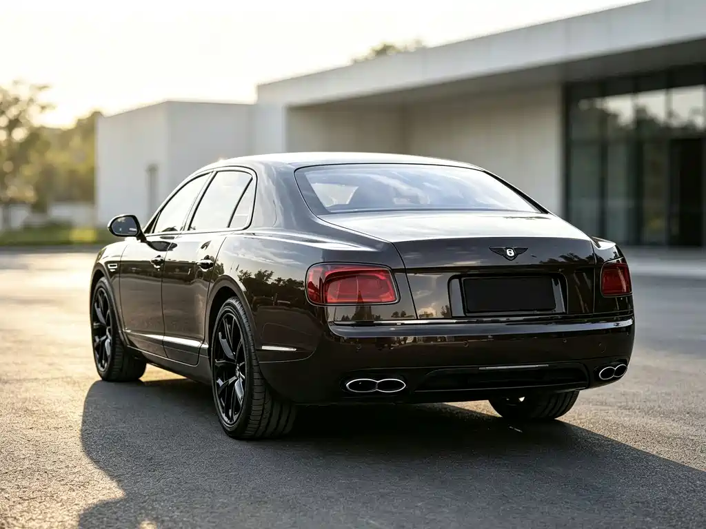 Bentley Flying Spur — миниатюра 6