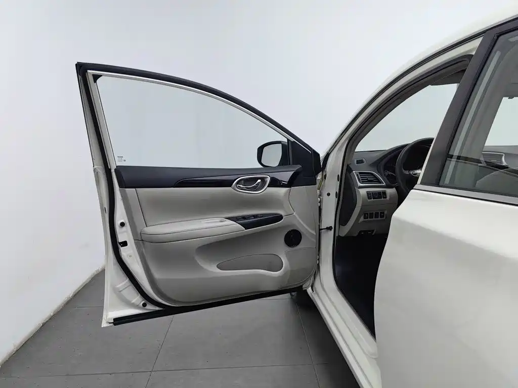 Nissan Sylphy — миниатюра 8