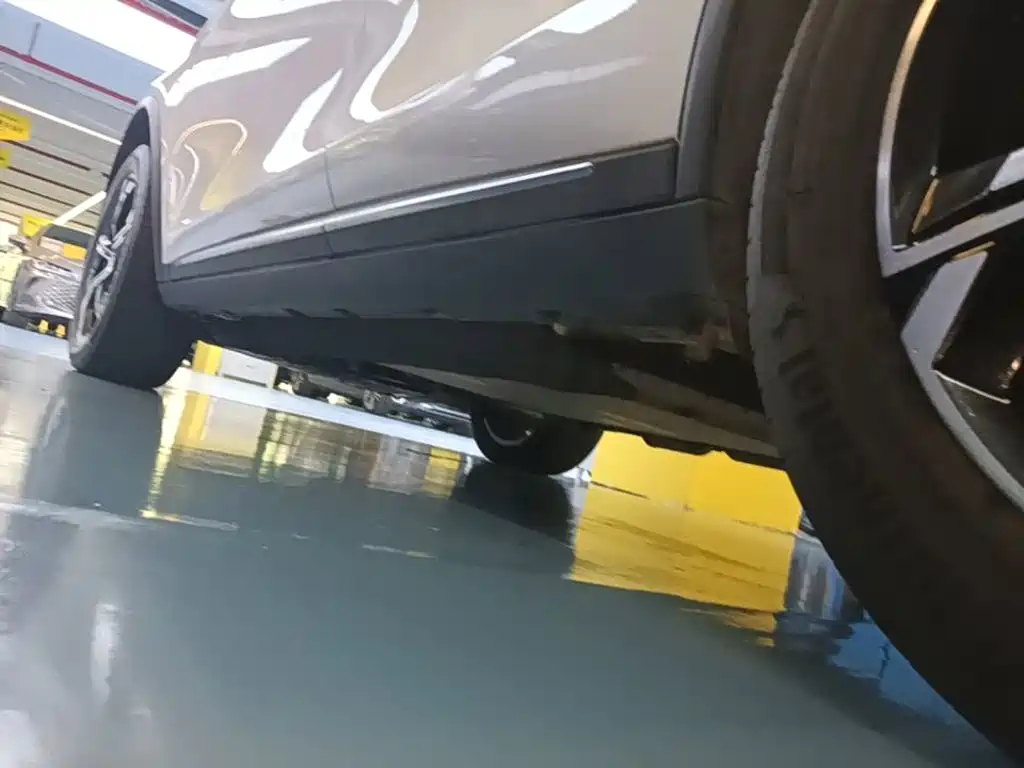 BYD Tang New Energy — миниатюра 22
