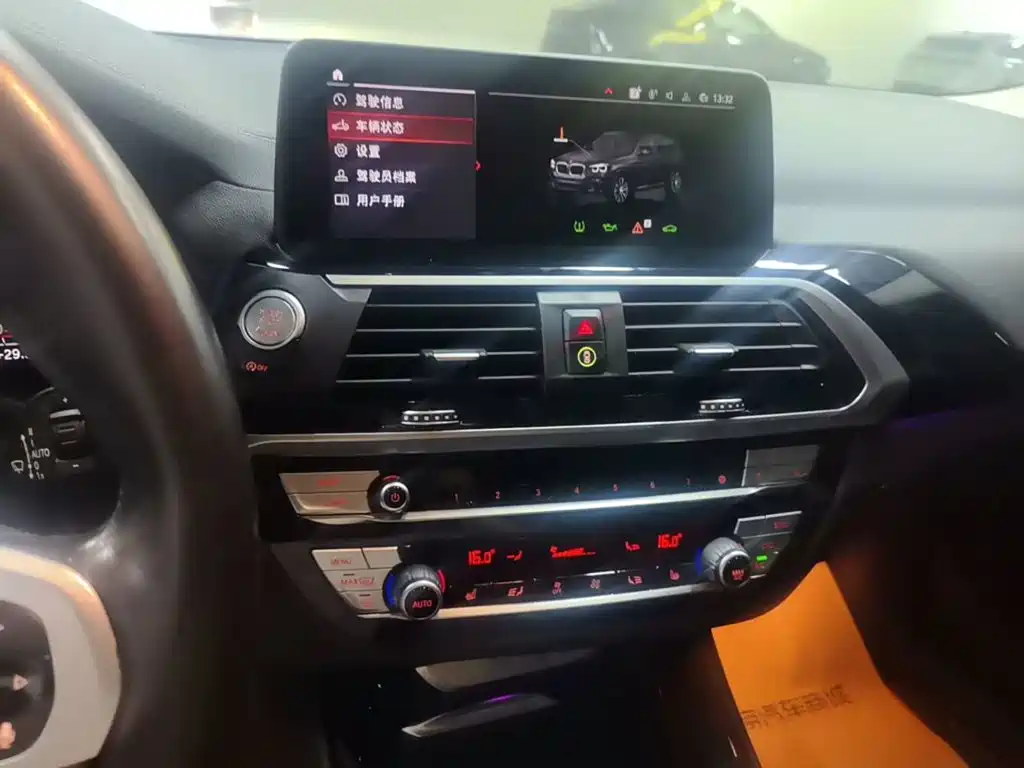 BMW X3 — миниатюра 13