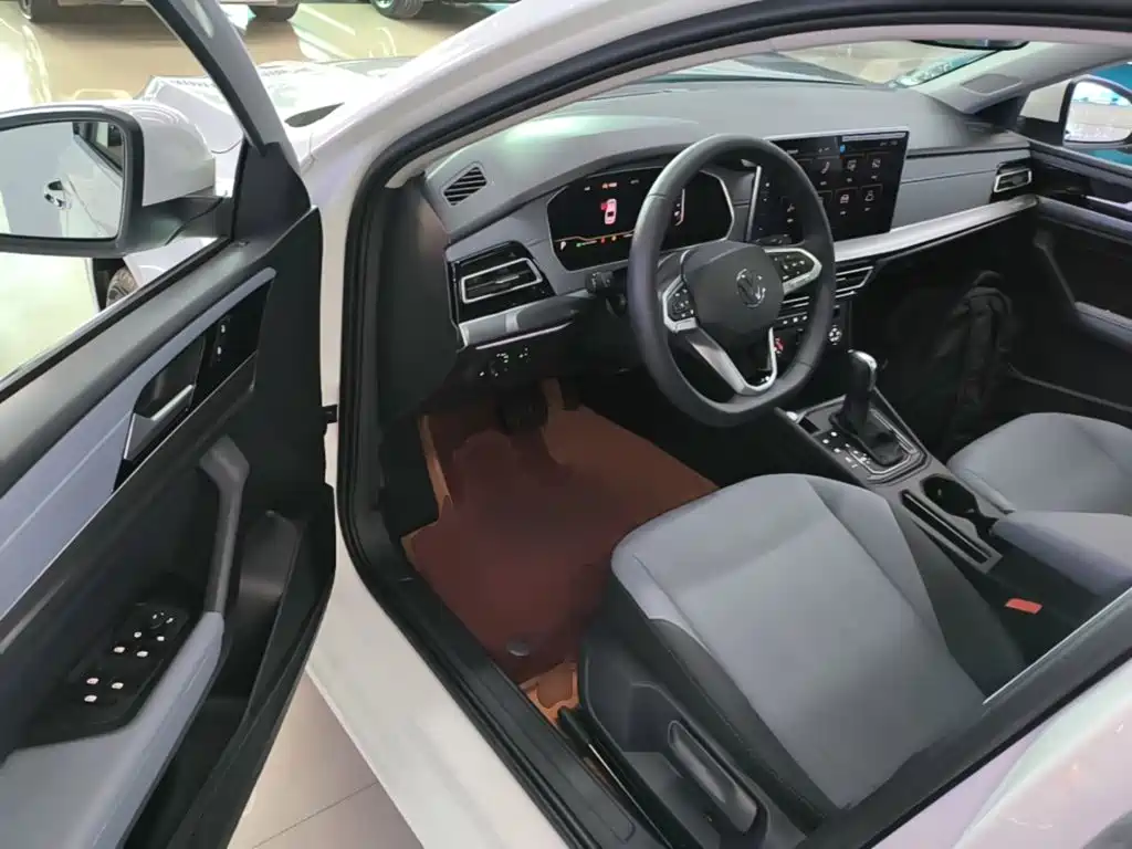 Volkswagen Lavida — миниатюра 16