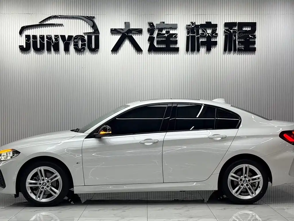 BMW 1 Series — миниатюра 8
