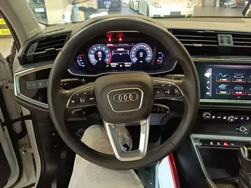 Audi Q3 — миниатюра 11