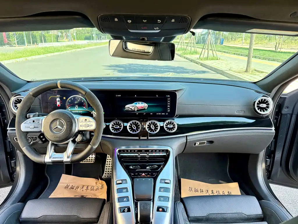 Mercedes-Benz AMG GT — миниатюра 16