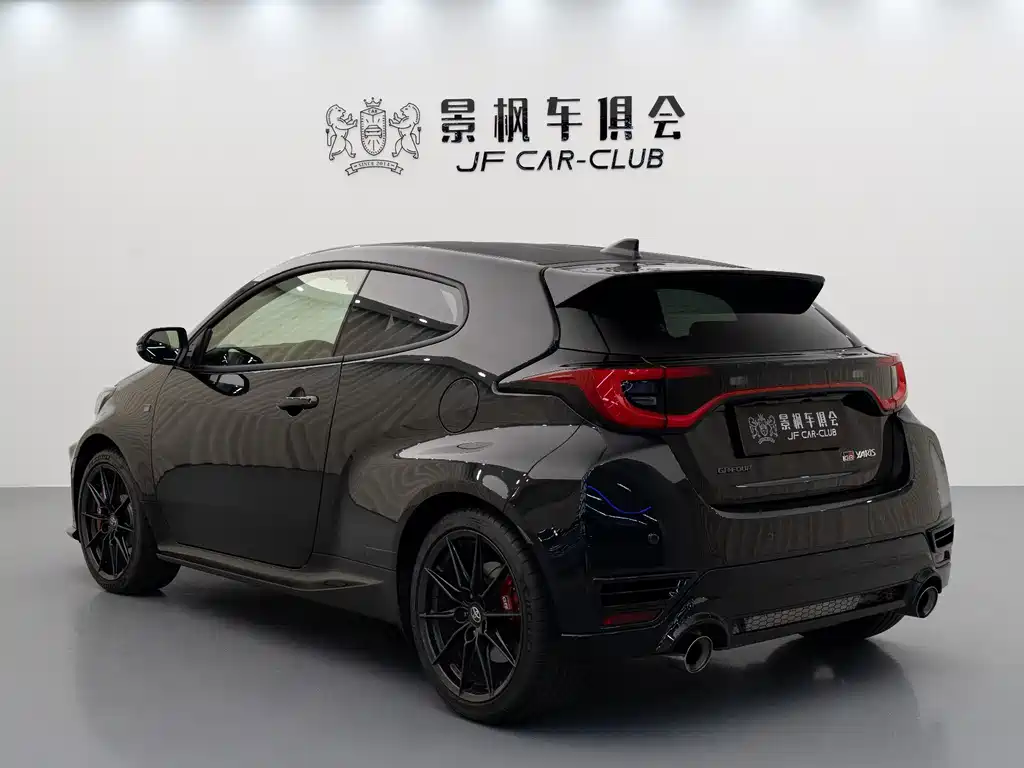 Toyota GR YARIS — миниатюра 18