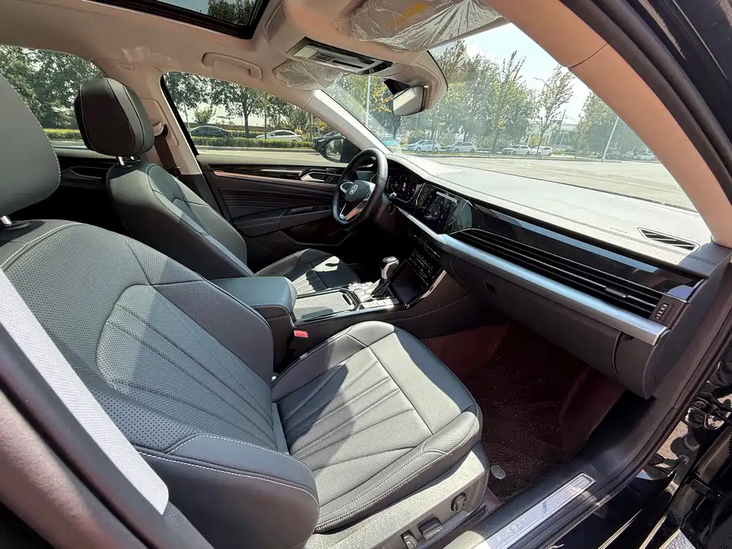 Volkswagen Passat — миниатюра 13