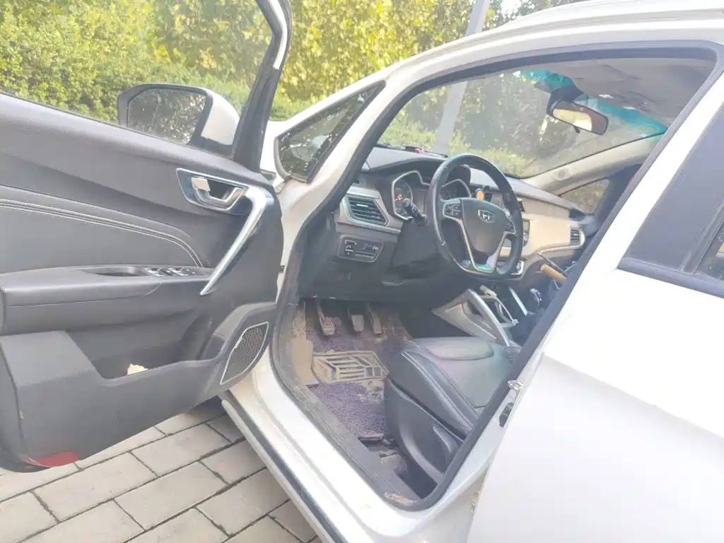 Geely Vision X3 — миниатюра 17