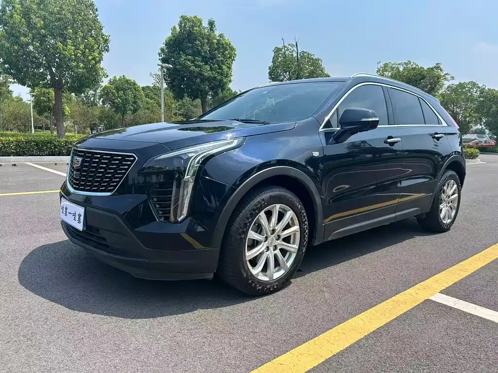 Cadillac XT4