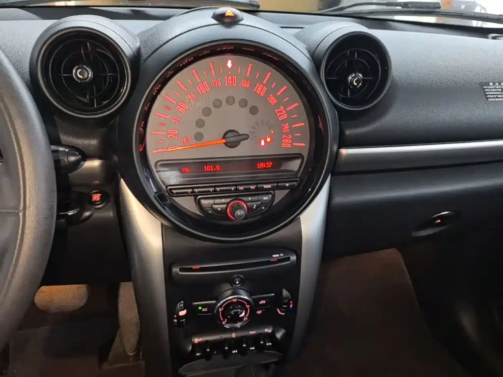 MINI Mini Countryman — миниатюра 13