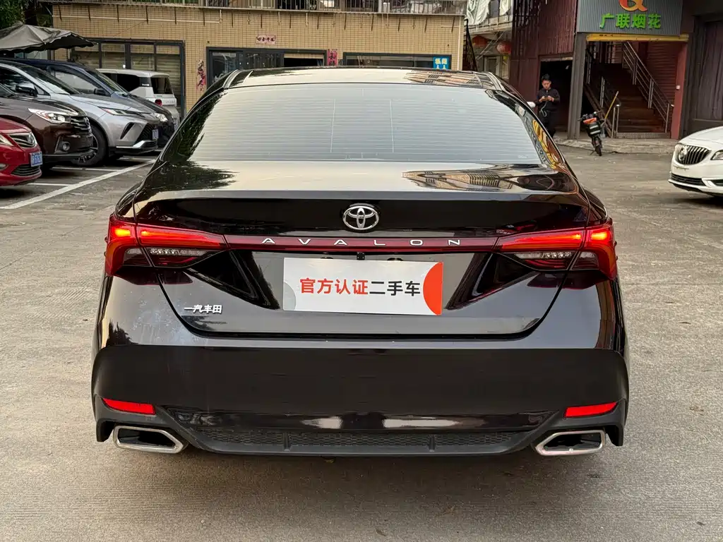 Toyota Avalon — миниатюра 4