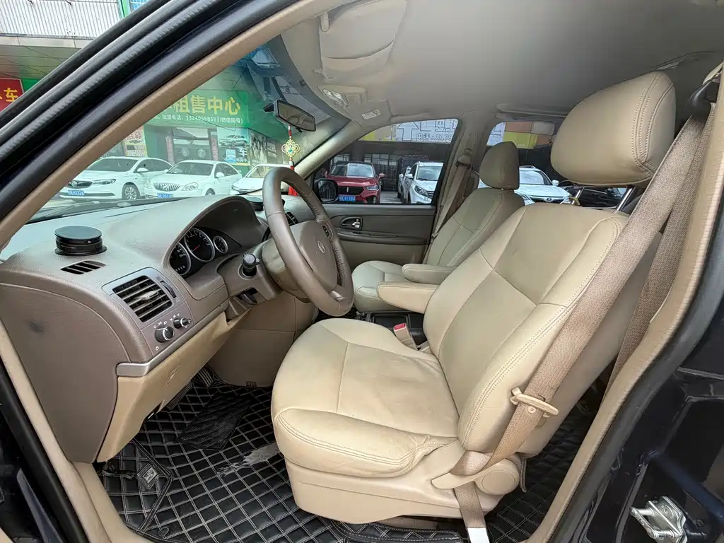 Buick GL8 — миниатюра 9