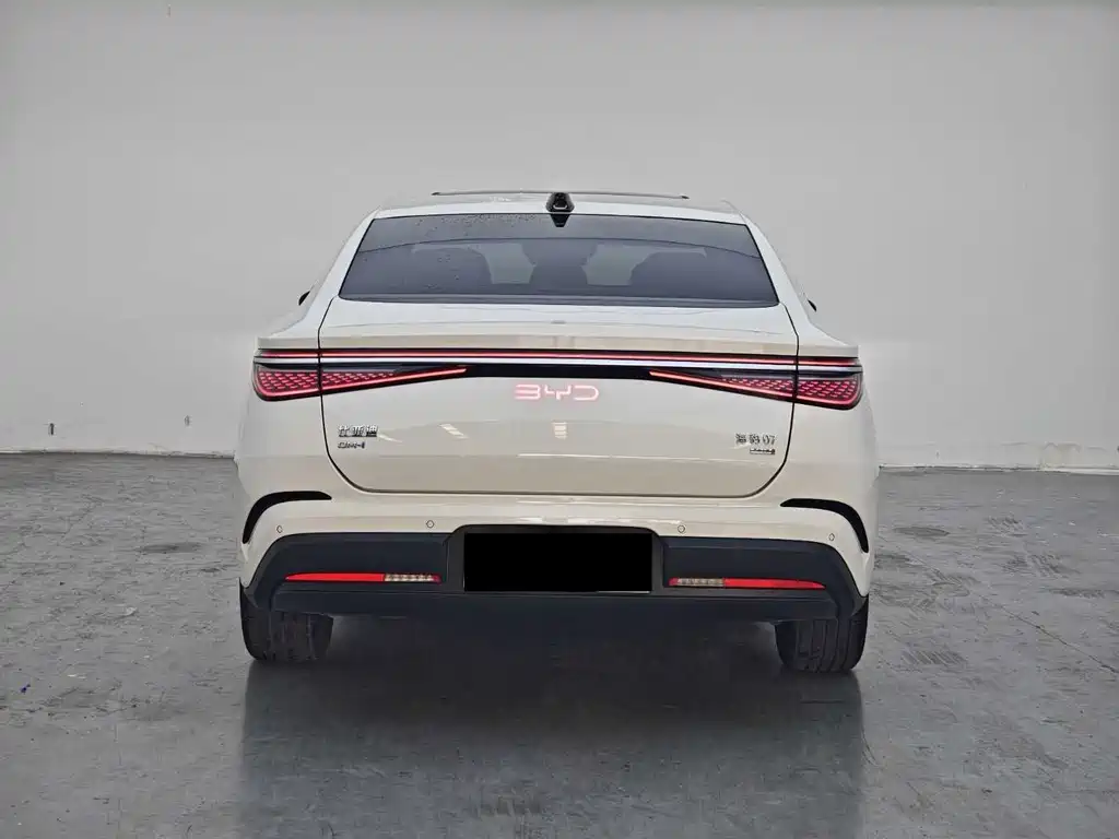 BYD Seal 07 DM-i — миниатюра 8