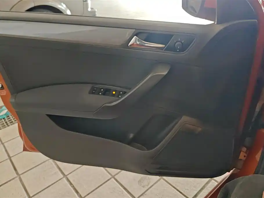 Volkswagen Santana 2017 1.6L AT