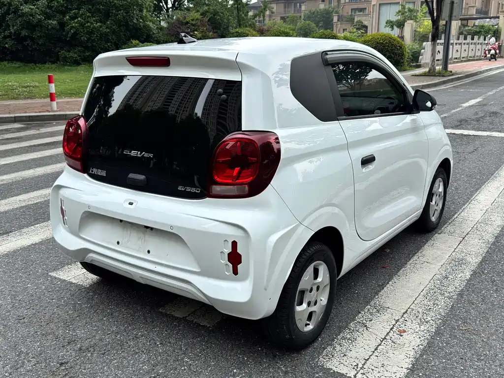 Roewe Clever — миниатюра 7
